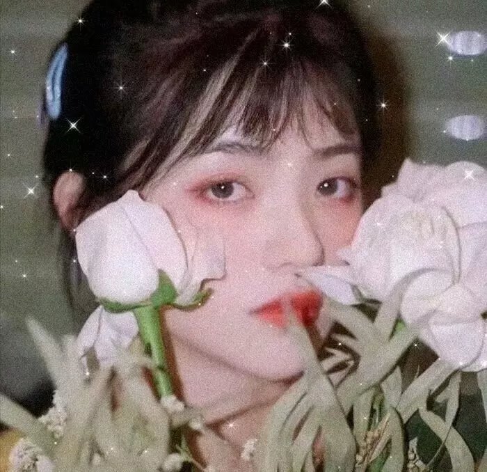 玻璃牢房